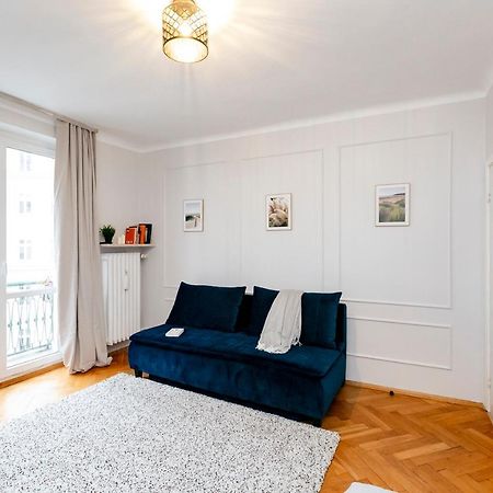 Wilcza 3 Blue - 260 Metrow Od Ambasady Usa - Better Rental Varşova Dış mekan fotoğraf
