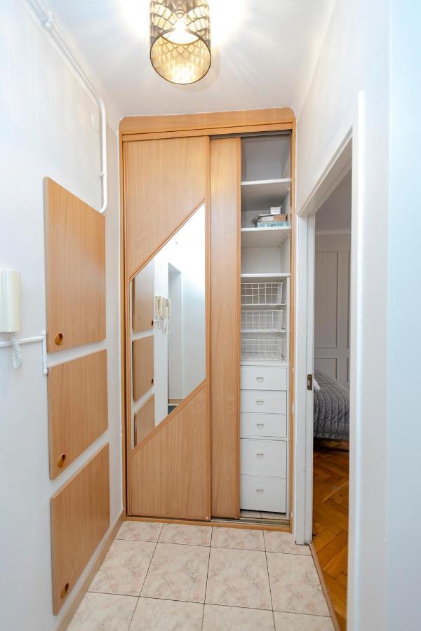 Wilcza 3 Blue - 260 Metrow Od Ambasady Usa - Better Rental Varşova Dış mekan fotoğraf