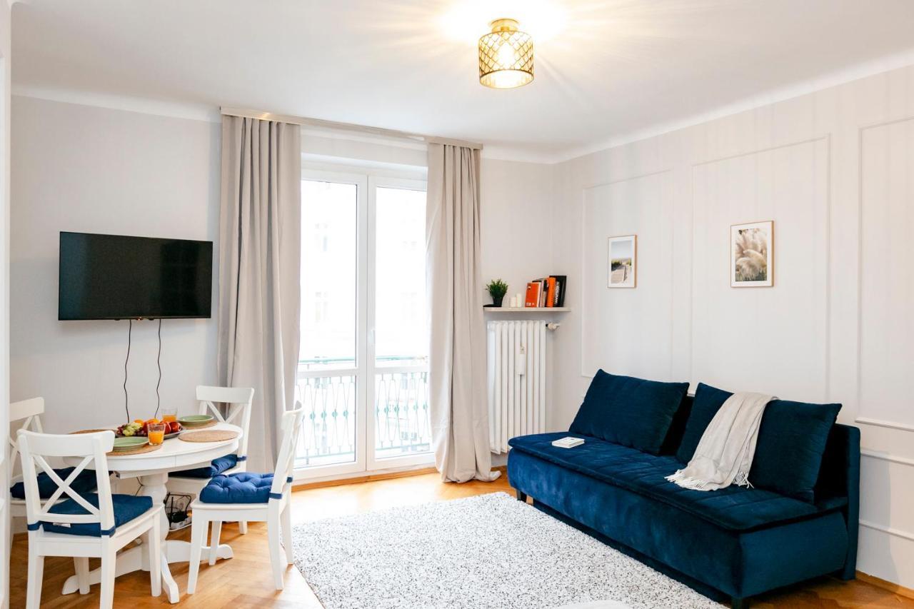 Wilcza 3 Blue - 260 Metrow Od Ambasady Usa - Better Rental Varşova Dış mekan fotoğraf