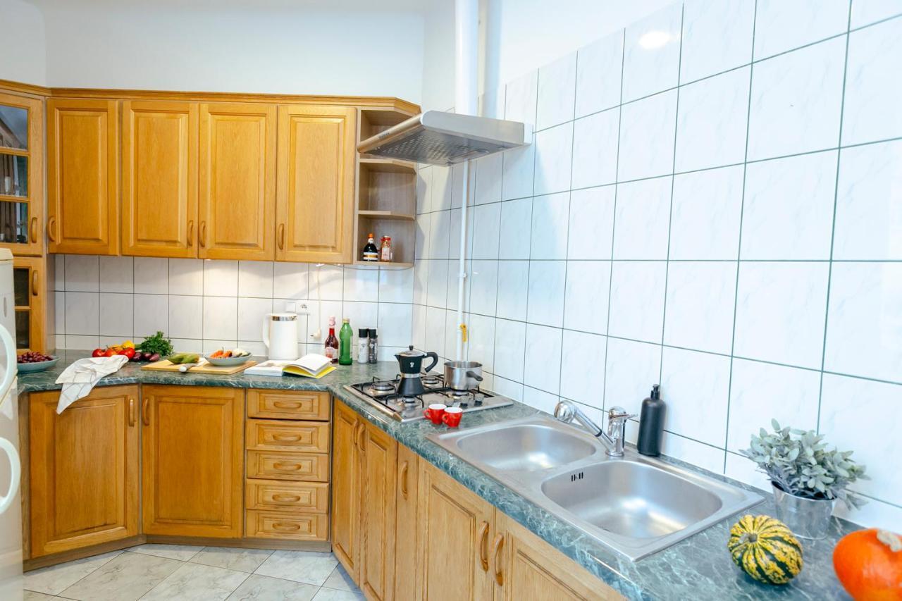 Wilcza 3 Blue - 260 Metrow Od Ambasady Usa - Better Rental Varşova Dış mekan fotoğraf