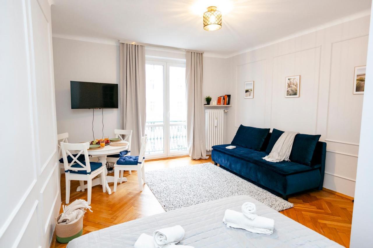 Wilcza 3 Blue - 260 Metrow Od Ambasady Usa - Better Rental Varşova Dış mekan fotoğraf