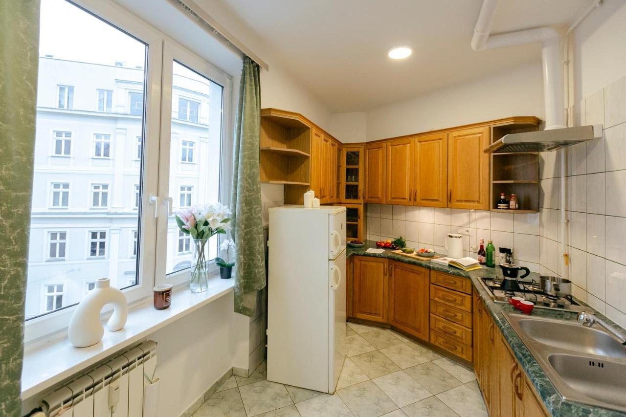 Wilcza 3 Blue - 260 Metrow Od Ambasady Usa - Better Rental Varşova Dış mekan fotoğraf